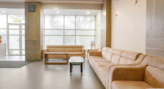 Fabhotel Mahadev Residency, Забронировать Отель Отели штата Махараштры с завтраком, Завтраки