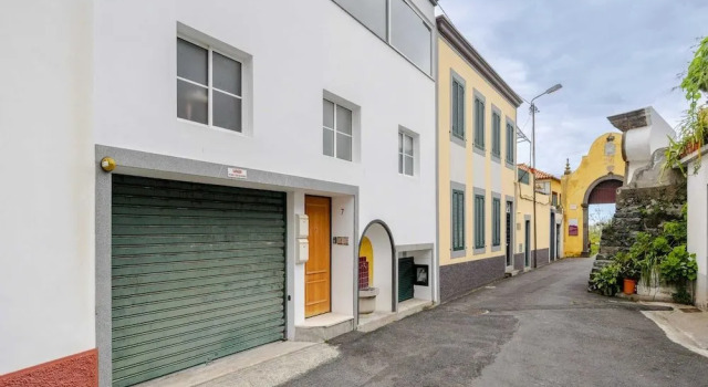 Duplex With sea and Mountain Views, Casa do Castelo, Rezerwuj Hotel Sao Pedro Funchal