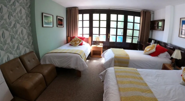 Трёхместный номер Standard Hotel Churup
