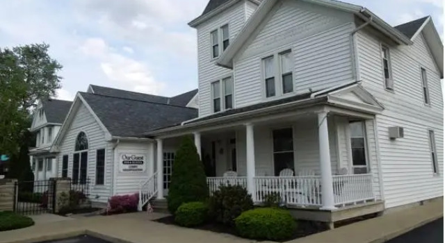 Кровать в общем номере OurGuest Inn & Suites Downtown Port Clinton