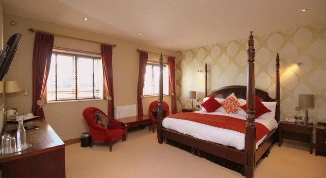 Номер Superior Bedford Arms Hotel