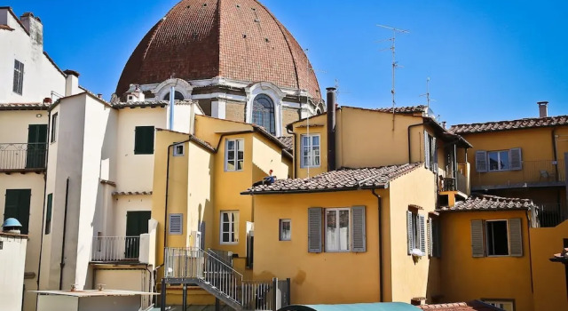 DRAGO d ORO SUITES, Book Hotel San Frediano Florence