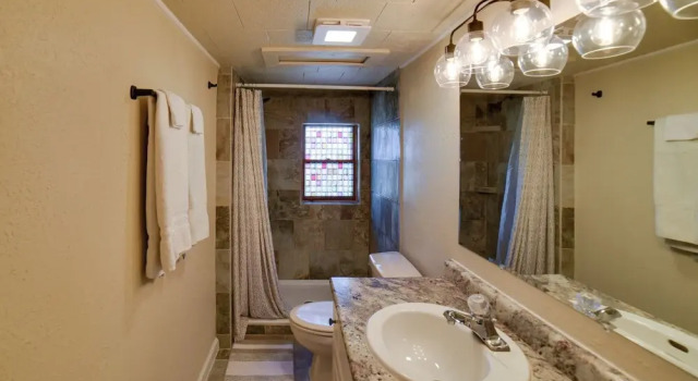 Коттедж Walk to River: Oacoma Home w/ Dog-friendly Yard!