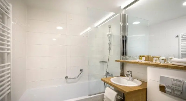 Superior Dreier Zimmer mit Balkon Valamar Padova Hotel