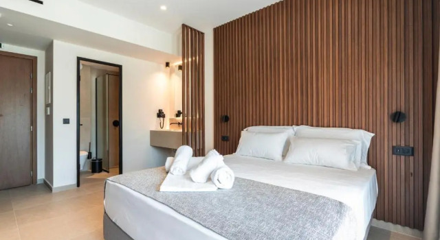 Lango Luxury Living, Rezerwuj Hotel Hotele w Thesprotia Regional Unit z basenem, Basen