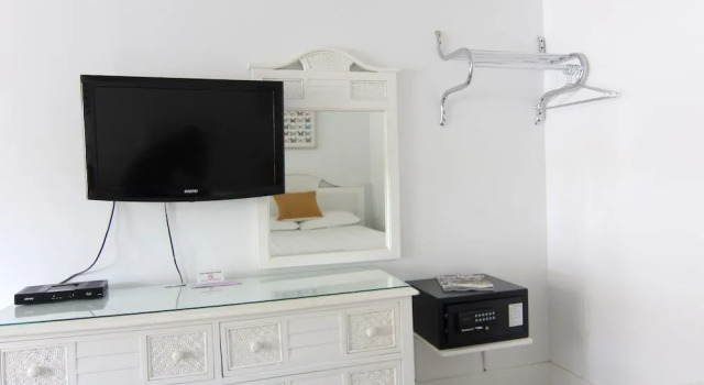 Holliday Inn Of Folly Beach, Забронировать Отель Фоли-Бич Lowcountry, рядом с Рыболовный пирс Фолли-Бич
