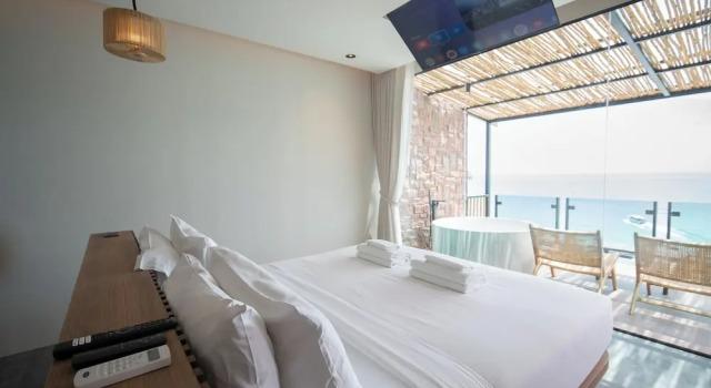 Двухместный номер Standard с балконом и с красивым видом из окна Sangthian Beach Resort