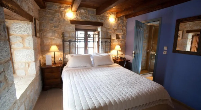 Mavromichalai, Varaa Hotelli Limeni 