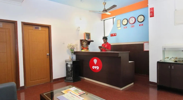 FabExpress GMR Grand 18, Rezervovat Hotel Hotely v Bangalore s parkováním, Parkování
