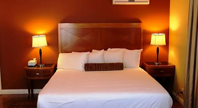 Люкс Deluxe Garvey Inn Hotel - 小台北酒店, Monterey Park