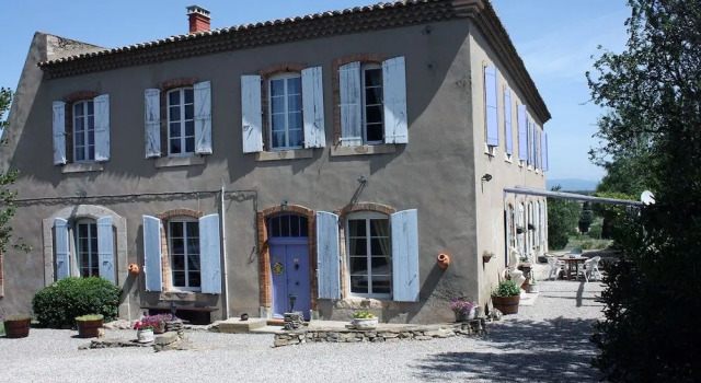 Relais de l'Alaric. Chambres d'hotes, Rezerwuj Hotel Moux Aude