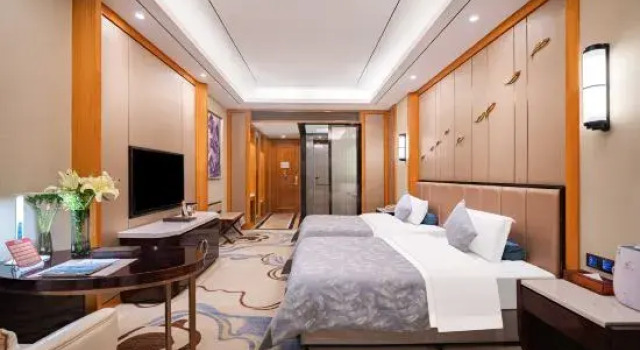 Капсула Runhu Holiday Hotel