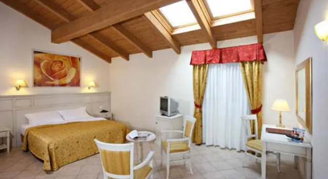 Номер Standard Hotel Gabarda