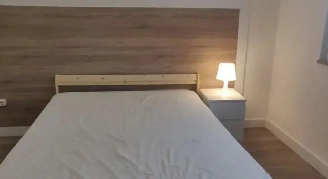 Lagoa 5 bed house- Red Ba Accomm UK, Забронировать Отель Лагоа-и-Карвоейру Фару, рядом с Городской рынок Портиман