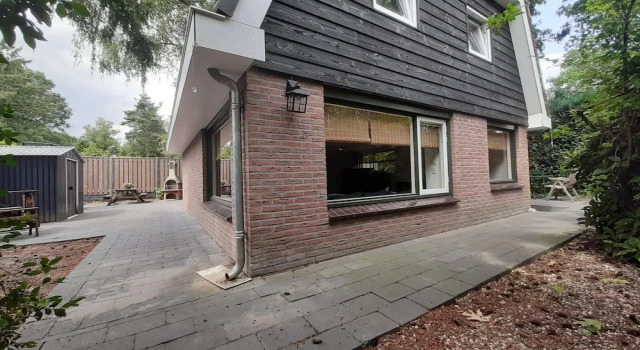 Коттедж Holiday Home in Voorthuizen With Hot Tub