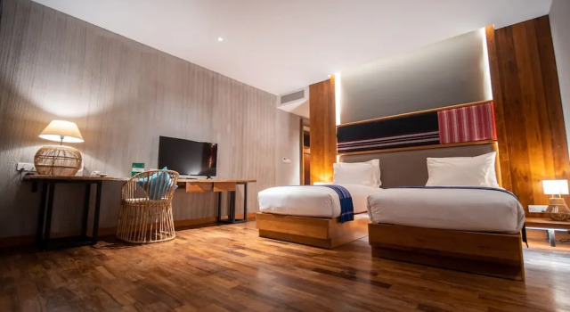 Zwekapin Valley Resort & Spa, Rezervovat Lázně / Resort 3hvězdičkové hotely v Kayin State, 3*