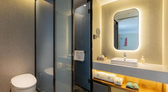 Shanghai Songjiang Sheshan LanOuShangPin Hotel, Varaa Hotelli Songjiang Shanghai