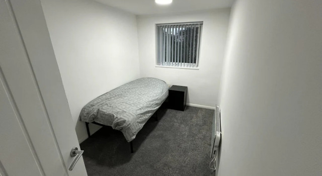 Beautiful 2-bed Apartment in Birmingham, Varaa Huoneisto Asunnot kohteessa Merseyside, Huoneisto
