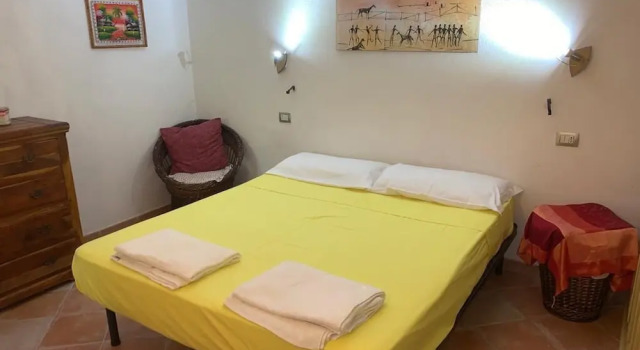 Appartamento Max con Giardino, Buchen Sie Ferienwohnung Agrustos Sardinien
