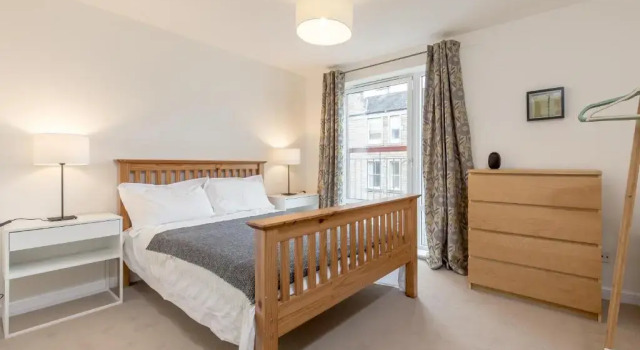 DreamhouseApartments Edinburgh Haymarket, Забронировать Апартаменты/квартира Отели Лотиан с парковкой, Парковка