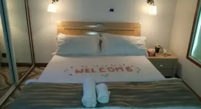 Kudahuvadhoo Retreat, Prenota Hotel Kudahuvadhoo Dhaalu Atoll