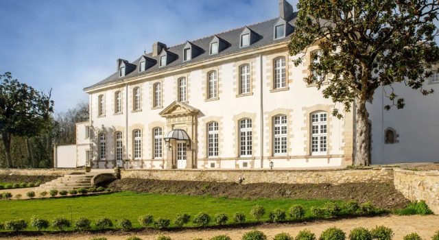 Abbaye De Villeneuve, Rezerwuj Hotel Hotele w Kraj Loary z basenem, Basen