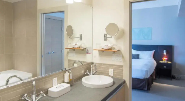 Полулюкс The Sidney Pier Hotel & Spa