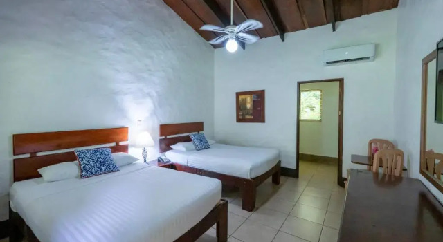 Четырёхместный номер Standard Villa Lapas Jungle Village