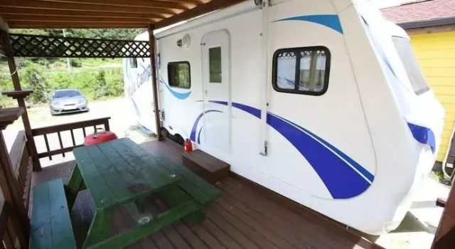 Muju Caravan Pesnion, Забронировать Отель Отели Муджу 3 звезды, 3*