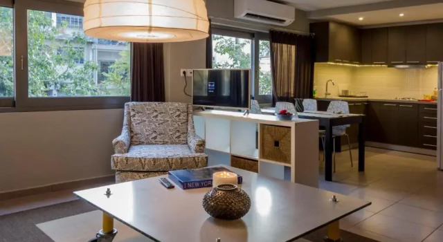 Апартаменты с видом на сад Athens Suites