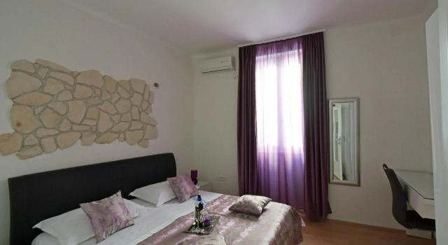 Apartments and rooms with WiFi Split - 18909, Prenota Appartamento Splitska 
