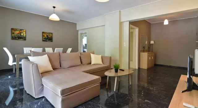 "Rolls Royce" elegant flat in P.Faliro district