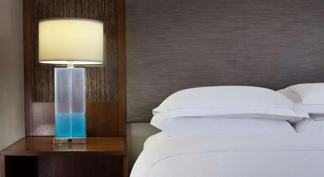 Двухместный номер Standard с видом на бассейн Hilton Parsippany