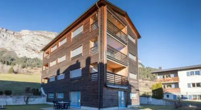 Quadris 6b, Book Hotel Flims 