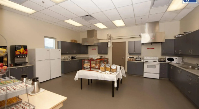 Residence & Conference Centre - Kamloops