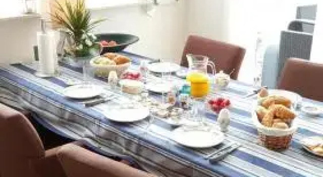 B&B Almere, Забронировать Отель «постель и завтрак» Алмере 