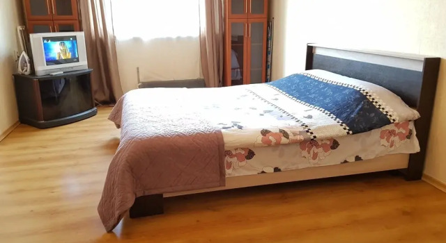 DeLuxe Apartment Starobitsevskaya