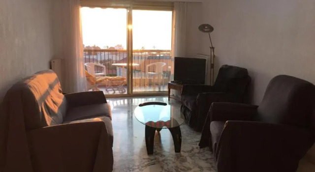 bel apt 3 pieces vue mer, Забронировать Отель Отели Болье-сюр-Мер с парковкой, Парковка