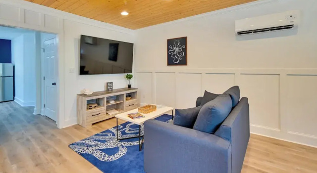 Chic Studio Near Huntington Beach State Park