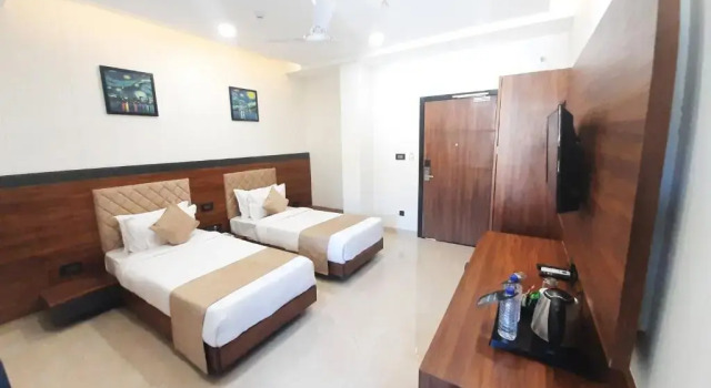 Номер Deluxe Suvin Residency By Arni Hospitality