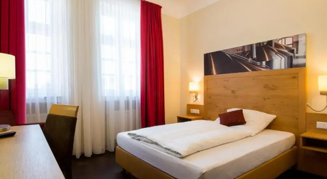 Одноместный номер Standard с балконом Hotel Brauereigasthof Amberger