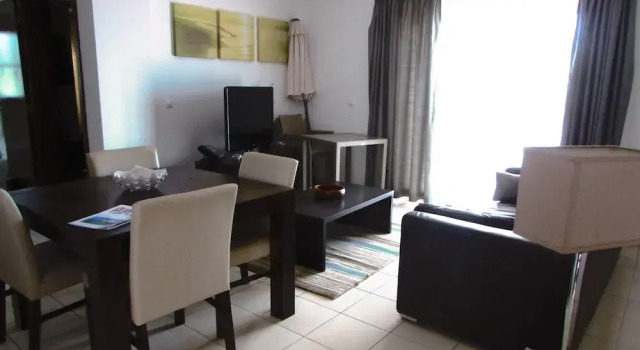Lovely 2-bed Apartment in Santa Maria, Забронировать Апартаменты/квартира Апартаменты Санта-Мария, рядом с Viveiro, Botanical Garden &amp; Zoo di Terra, Апартаменты/квартира