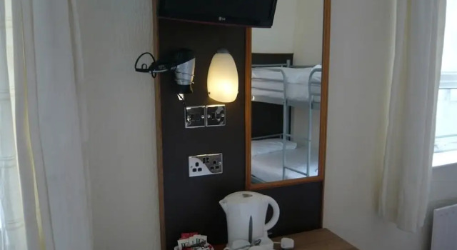 Номер Standard Dutchman Hotel