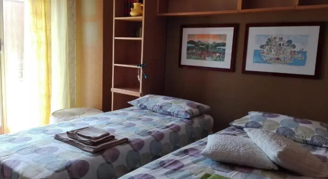 B&B Pisani, Забронировать Отель «постель и завтрак» Отели Палермо с парковкой, рядом с Кафедральный собор, Парковка