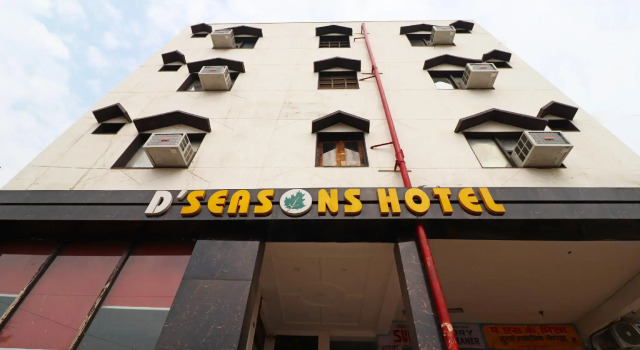OYO 28240 Hotel D' Seasons