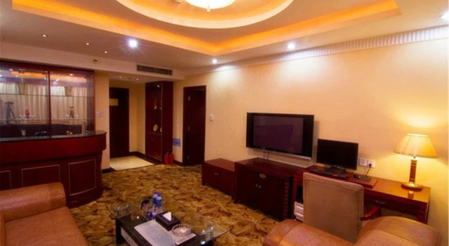 Changping Fulong Hotel