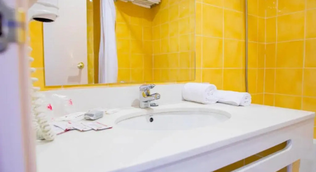 Одноместный номер Standard Hotel Biarritz