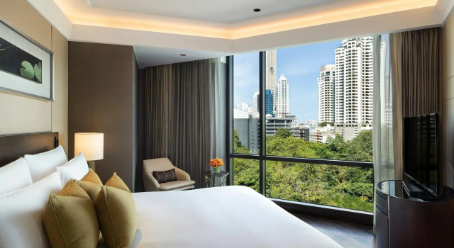 Люкс семейный с 2 комнатами Siam Kempinski Hotel Bangkok