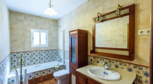 Casa La Molina Riogordo by Ruralidays, Забронировать Отель Отели Риогордо с бассейном, Бассейн