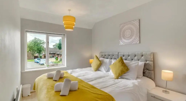 Коттедж Nursery Rest is perfect for a Quiet Family Holiday with Garden, Netflix & Self Check-In, Fully Equiped Kitchen and Free Parking by Ginger and Gold